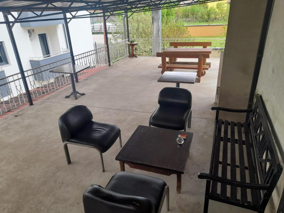 Apartman Sana Lux Apartment Sanski Most Exterior foto