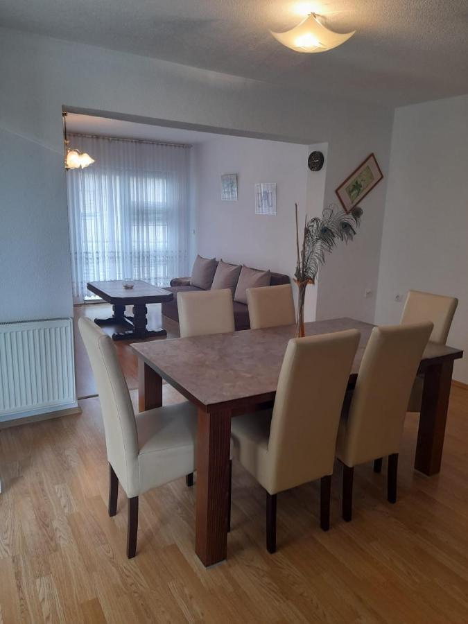 Apartman Sana Lux Apartment Sanski Most Exterior foto